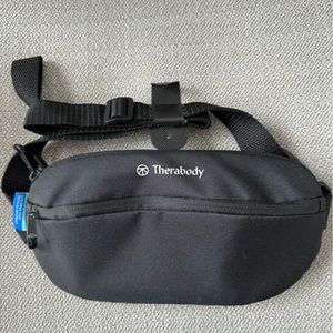 New Therabody United Polaris Fanny pack cross body bag black